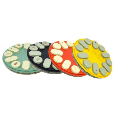 Outil diamanté souple à liant résine conçus pour le ponçage et le polissage des bétons décoratifs même ondulés à la truelle mécanique