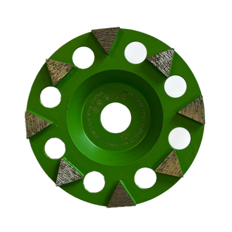 Plateau segment triangle Ø125 mm universel